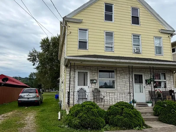 570 Nanticoke St, Hanover Township, PA 18706