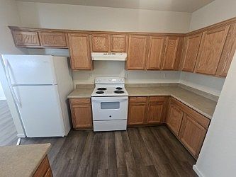 1st image of 1655 Wendy Ln APT 1