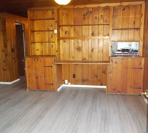 5th image of 611 Braecrest Cir