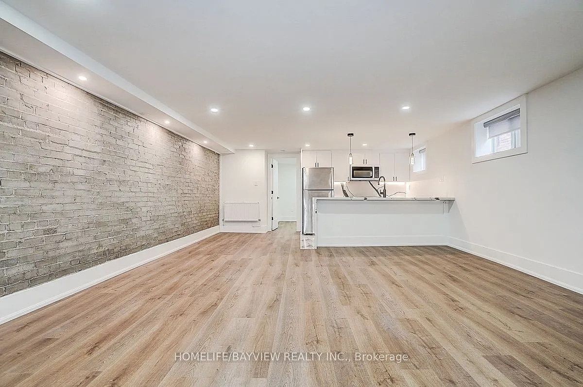 2 bed, $2,800 — Photo 2
