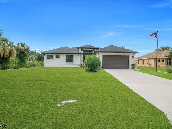 609 Clayton Ave, Lehigh Acres, FL 33972