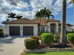 3910 SE 19th Ave, Cape Coral, FL 33904