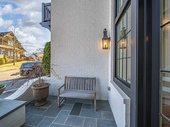 5th image of 78 Vine St