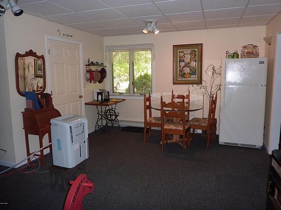 5th image of 175 Eastwood Dr