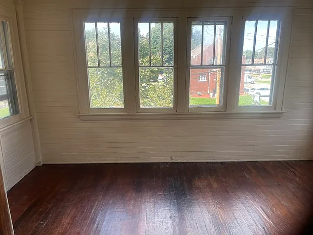 2 bed, 850 sqft, $850 — Photo 2