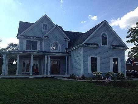 1st image of 40522 Newport Dr