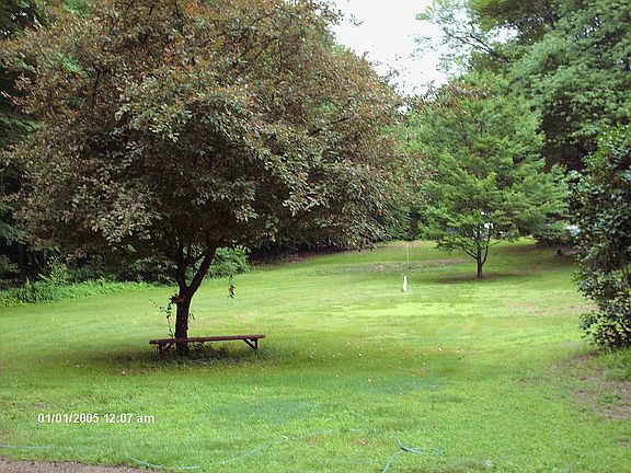 583 SITS ON 2.10 AC OF LAND