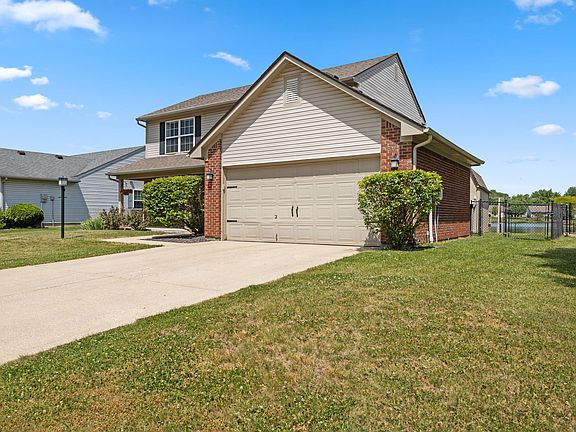 2nd image of 6414 Winslow Dr