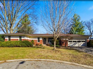 803 E Pine Ct, Mount Pleasant, IA 52641