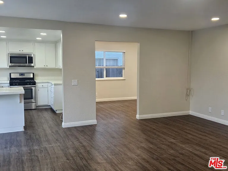 3410 Via Marina Ave — Photo 13