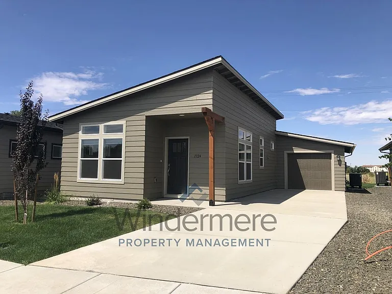 Avery Estates — Photo 42