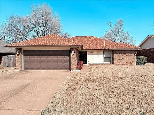 1909 Fountain Vw, Edmond, OK 73013