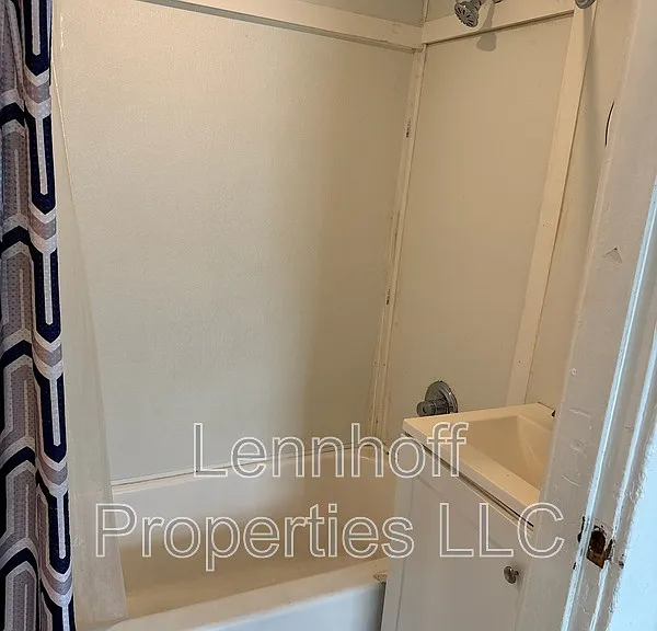 159-167 S Union St #161-2C — Photo 3