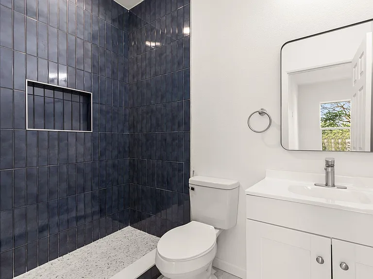 1835 Dawson St #101 — Photo 8
