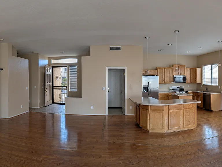 1493 W Chilton Ave — Photo 3