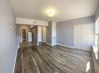 4253 S Whipple St #205, Chicago, IL 60632