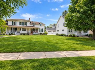 307/327 E Main St, Brandon, WI 53919