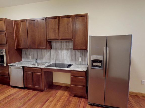 2nd image of 47 Pleasant St #104
