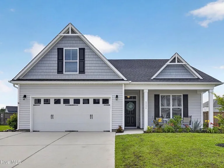 2024 Blue Spruce Dr — Photo 1