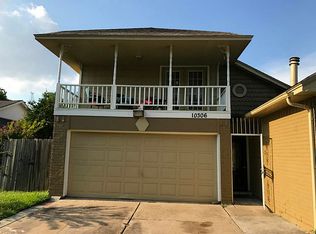 10306 Ivy Oaks Ln, Houston, TX 77041