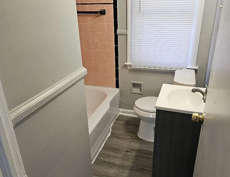 5786 Neff Ave — Photo 9