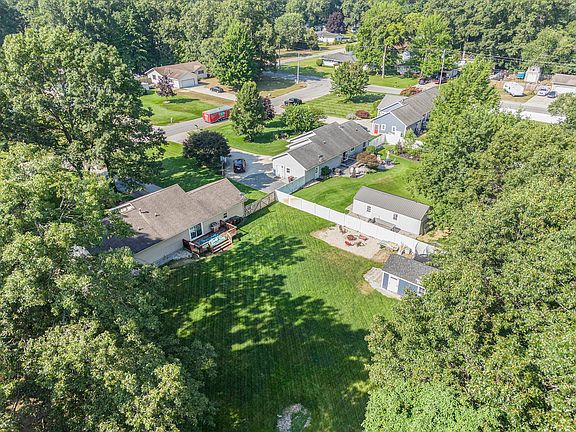 3rd image of 1740 Brandel Dr