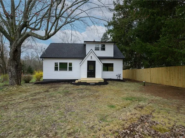 6484 Manchester Rd, Clinton, OH 44216