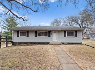 128 Cherry St, Lebanon, IL 62254