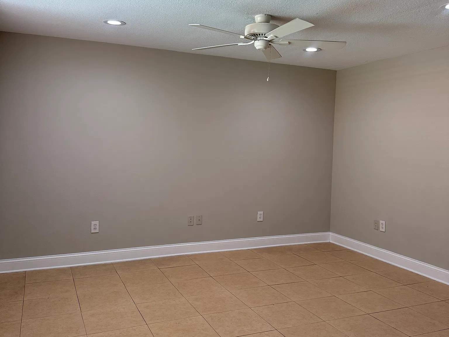 2 bed, 792 sqft, $2,195 — Photo 4