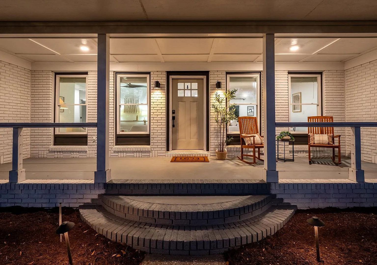 Spacious West Ashley Home Near Downtown Charleston — Photo 4