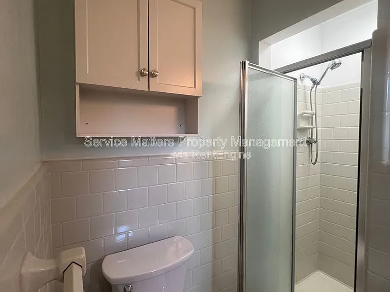 1401 E 34th St — Photo 26
