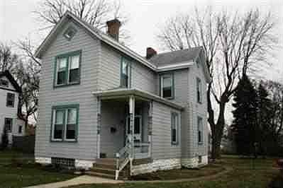 1st image of 129 Wildwood St