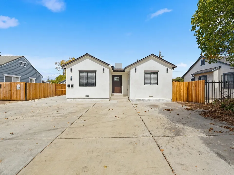 2041 Marconi Ave #A