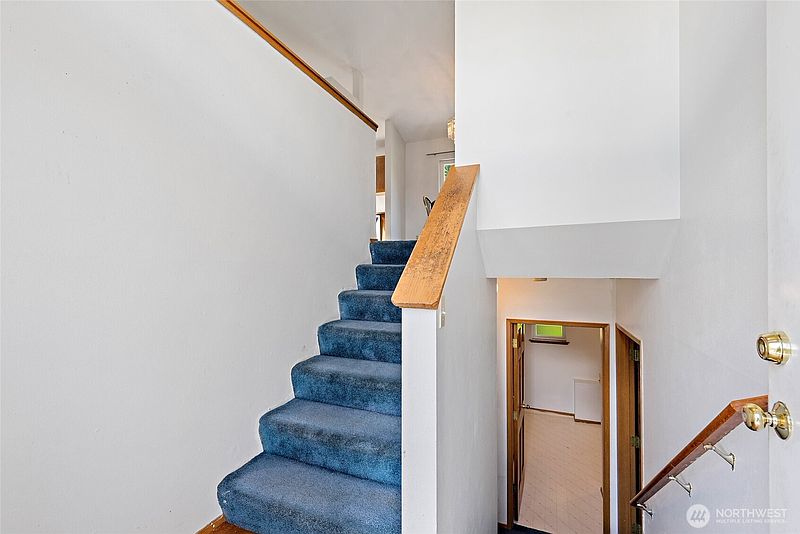 2nd image of 11820 25th Street SE