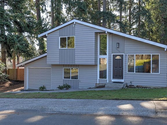 3rd image of 12227 NE 137th Place