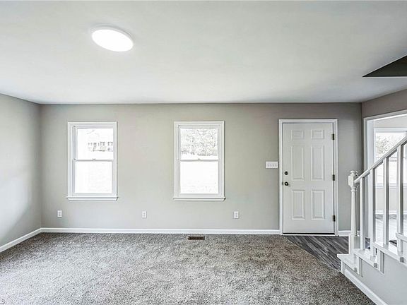 3rd image of 1357 Haywood St