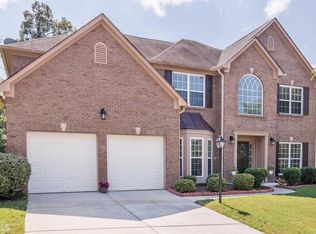 7714 Waterlace Dr, Fairburn, GA 30213
