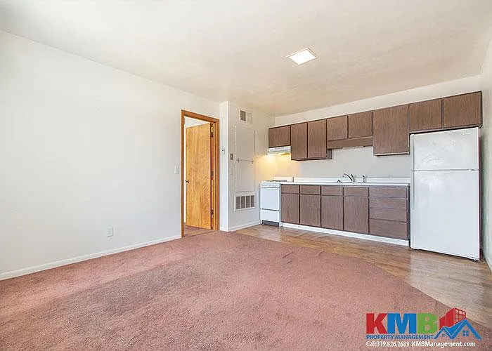 Twixt Town Apartments - 1020 Twixt Town Road — Photo 4