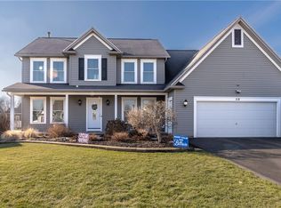 58 Morning Glory Ln, Rochester, NY 14626