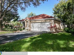 10079 NW 5th St, Plantation, FL 33324