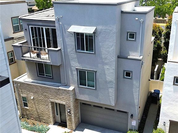 5th image of 533 Daniel Freeman Cir