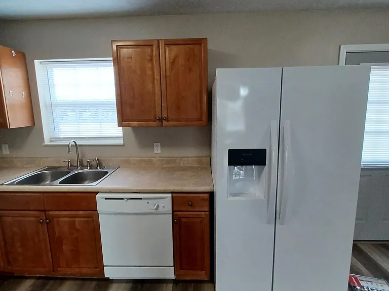 591 Joshua Dr — Photo 7