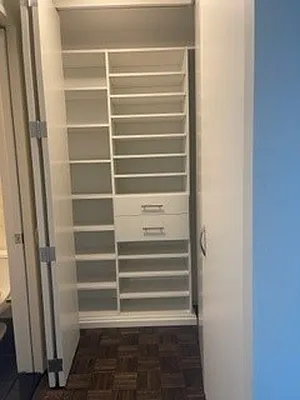 Rented by Solow Realty | media 25