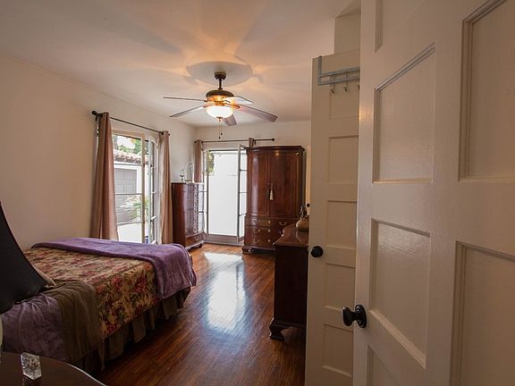 5th image of 2457 N Park Blvd