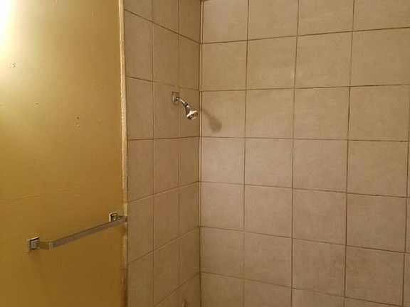 3rd image of 2408 W 25th Ave