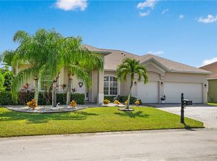 601 Tangelo Cir SW, Vero Beach, FL 32968