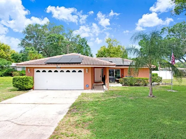 1632 Heather Pl, Palm Harbor, FL 34684