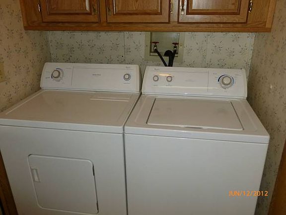 Washer/Dryer Included
