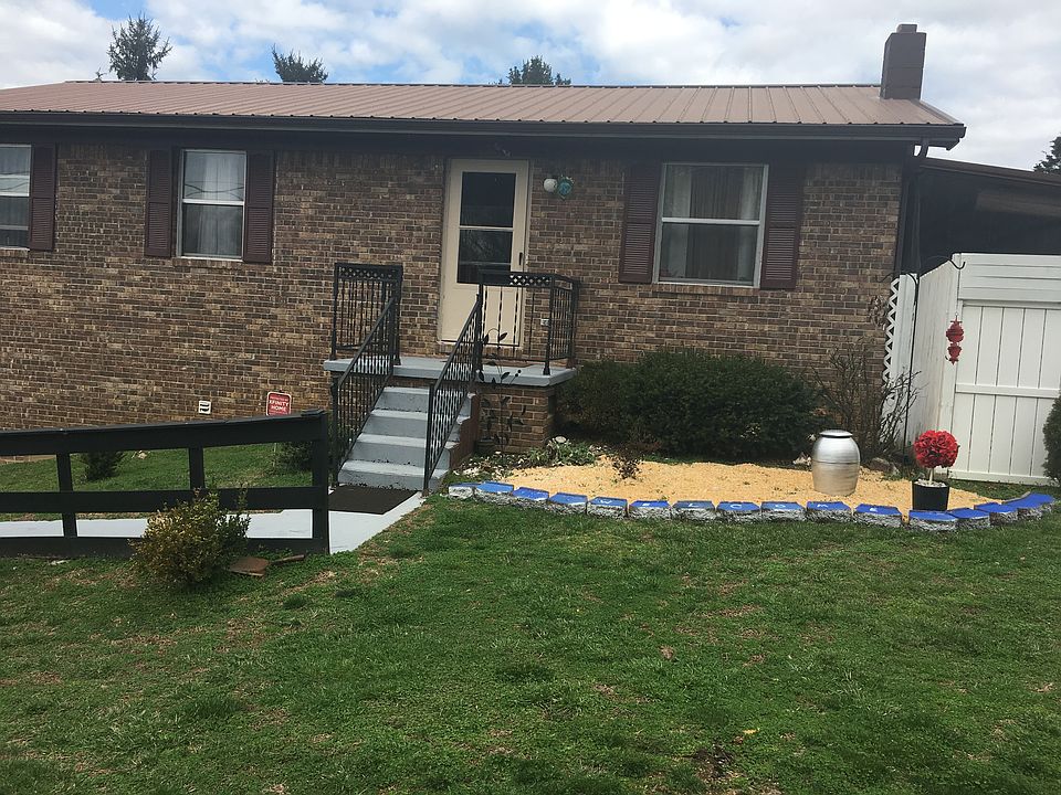 1st image of 620 Sequoyah Dr