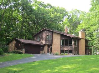 28812 E River Bay Dr, Waterford, WI 53185